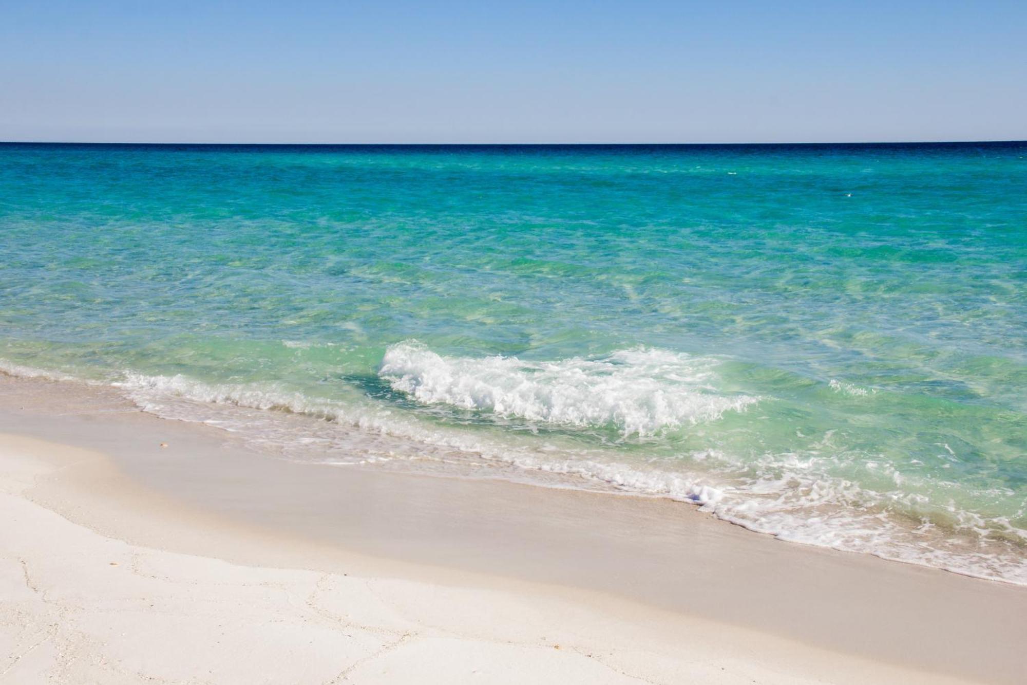 Tidewater Escape: 1Br/2Ba Beachfront Condo, Sleeps 6, Gulf Views & Comfort! Panama City Beach Kültér fotó